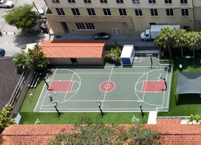 Day School court